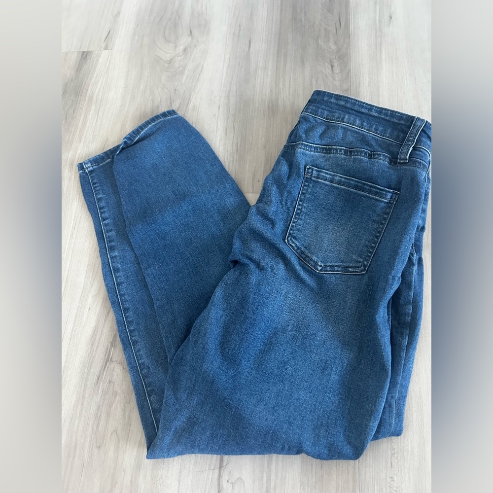 Buffalo David Bitton Aubrey Mid-Rise Stretch Super Soft